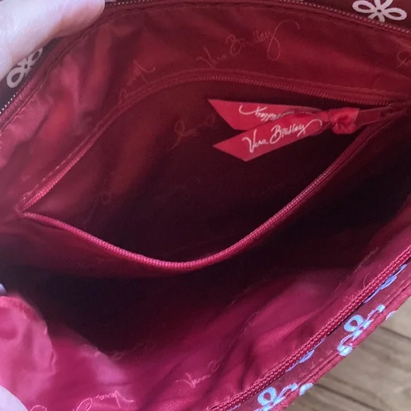 Vera Bradley Indiana University Triple Zip Hipster Purse NWT $90 Crossbody Bag - Picture 6 of 8